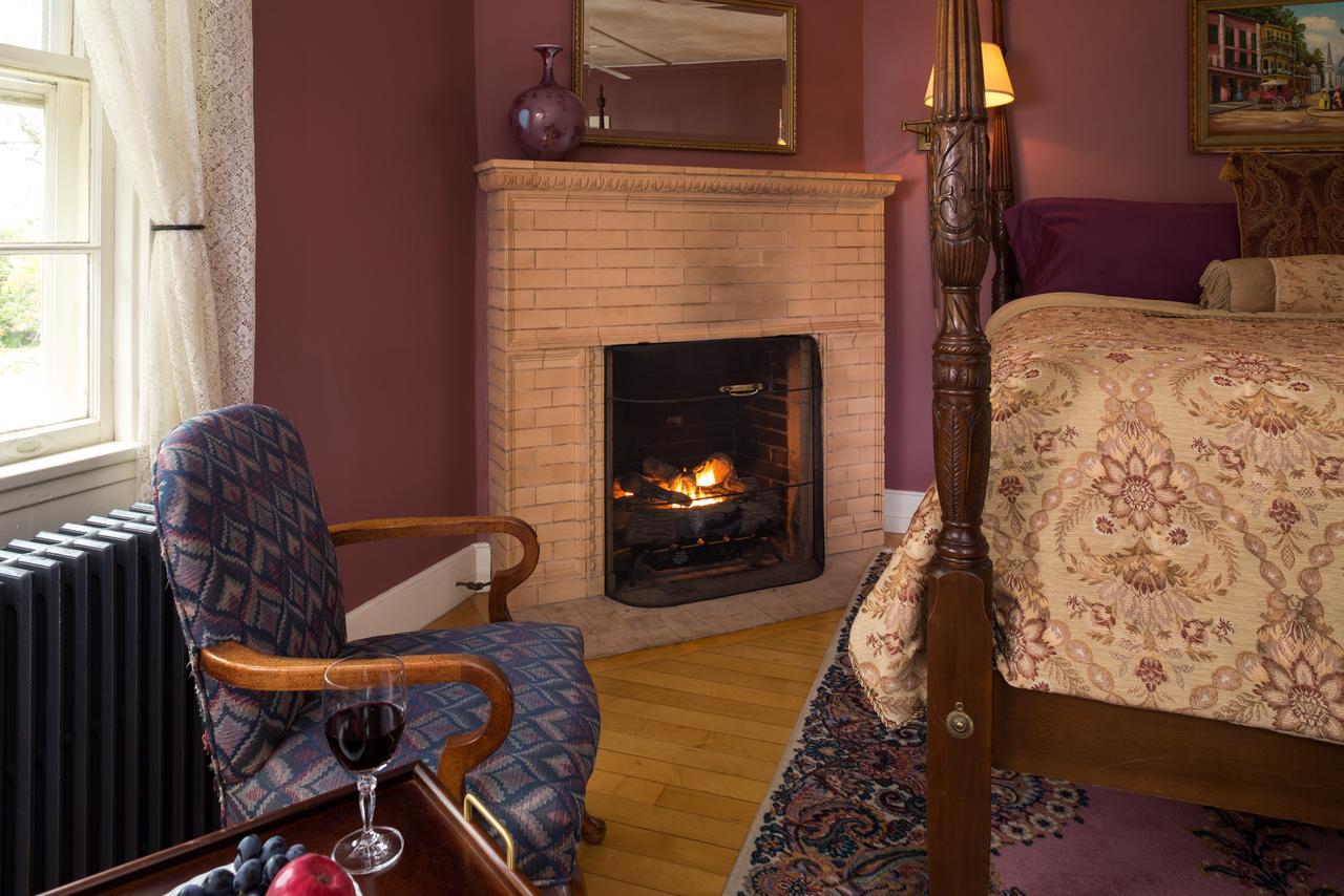 Yale Manor B&B & Yurt Glamping 外观 照片